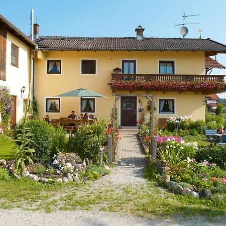 Villa Stefanutti Hof Grabenstätt Exterior foto